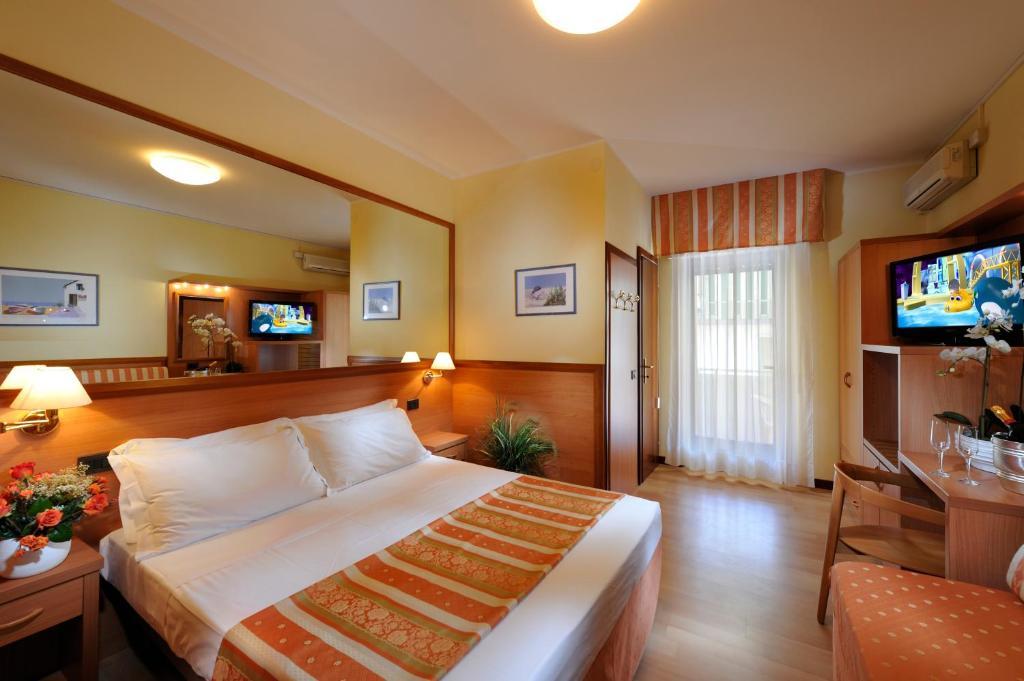 Hotel Al Prater Lignano Sabbiadoro Quarto foto